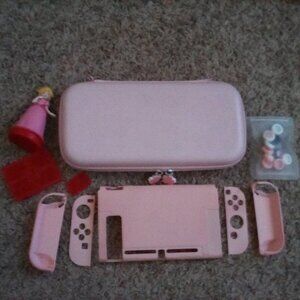 Pink Nintendo Switch Case With Princess Peach Amiibo and More!